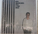 Noel Gallagher's High Flying Birds – Chasing Yesterday